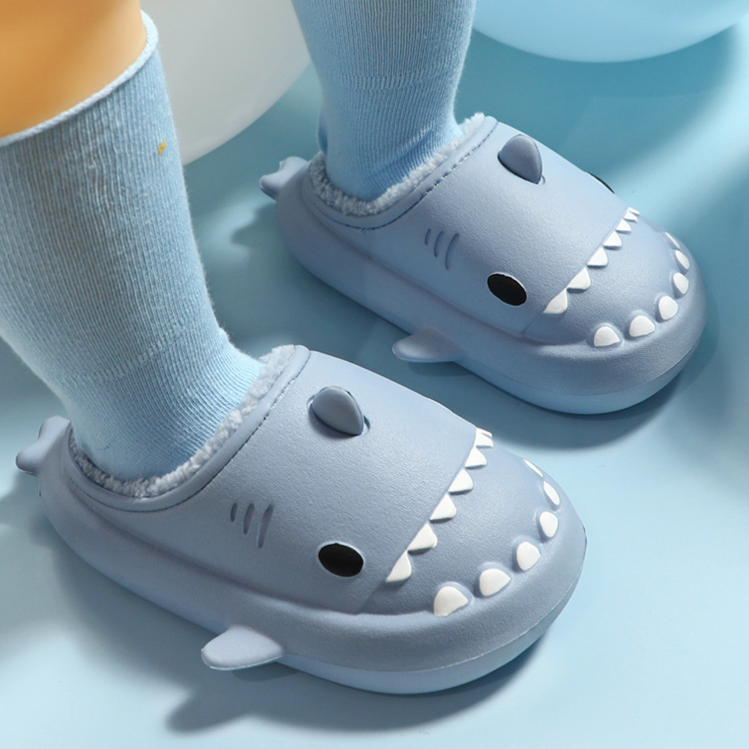 FrostyShark™ Slides